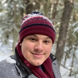 Meet your Posher, Erick